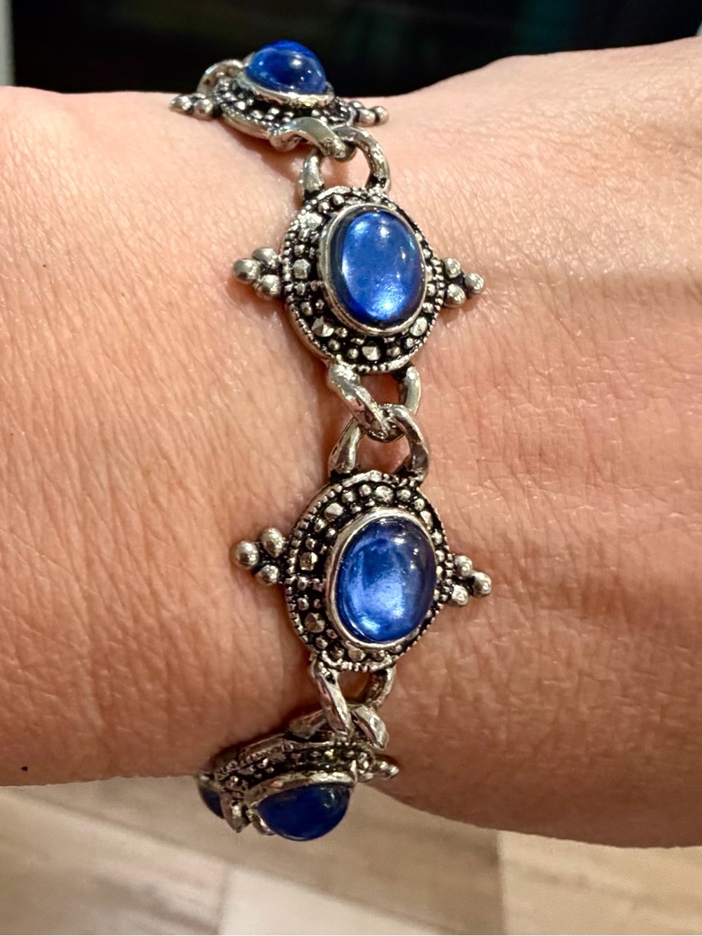 Vintage Balinese-Style Art Glass Panel Bracelet — Radiant Cobalt Blue 7”